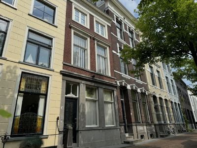 Delft - Oude Delft 14